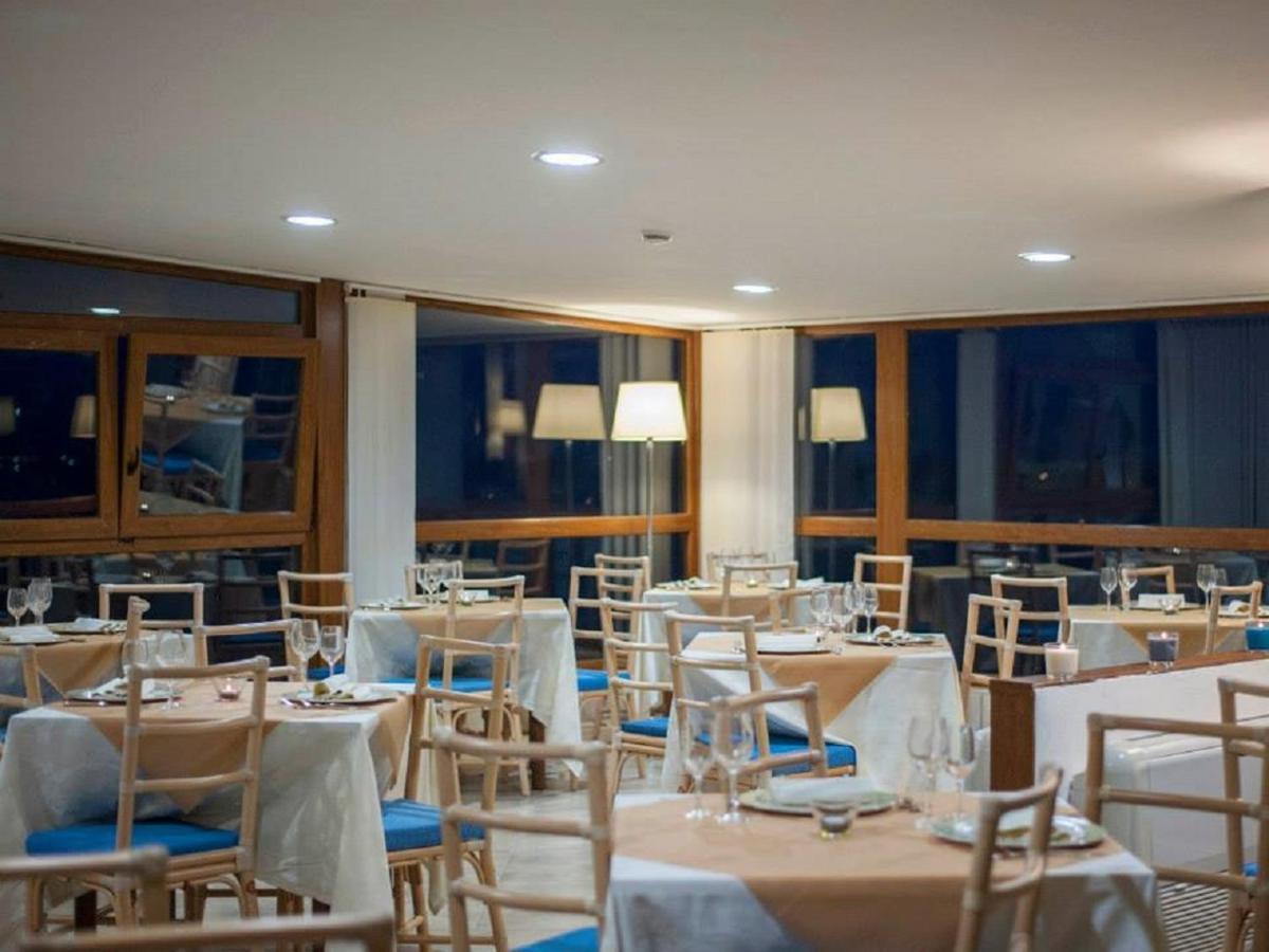 Hotel Orion วิลลัมมาเร ภายนอก รูปภาพ